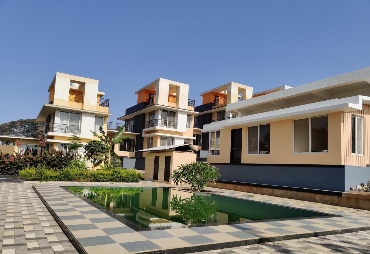Royal Meadows - Igatpuri Bungalow C Dış mekan fotoğraf