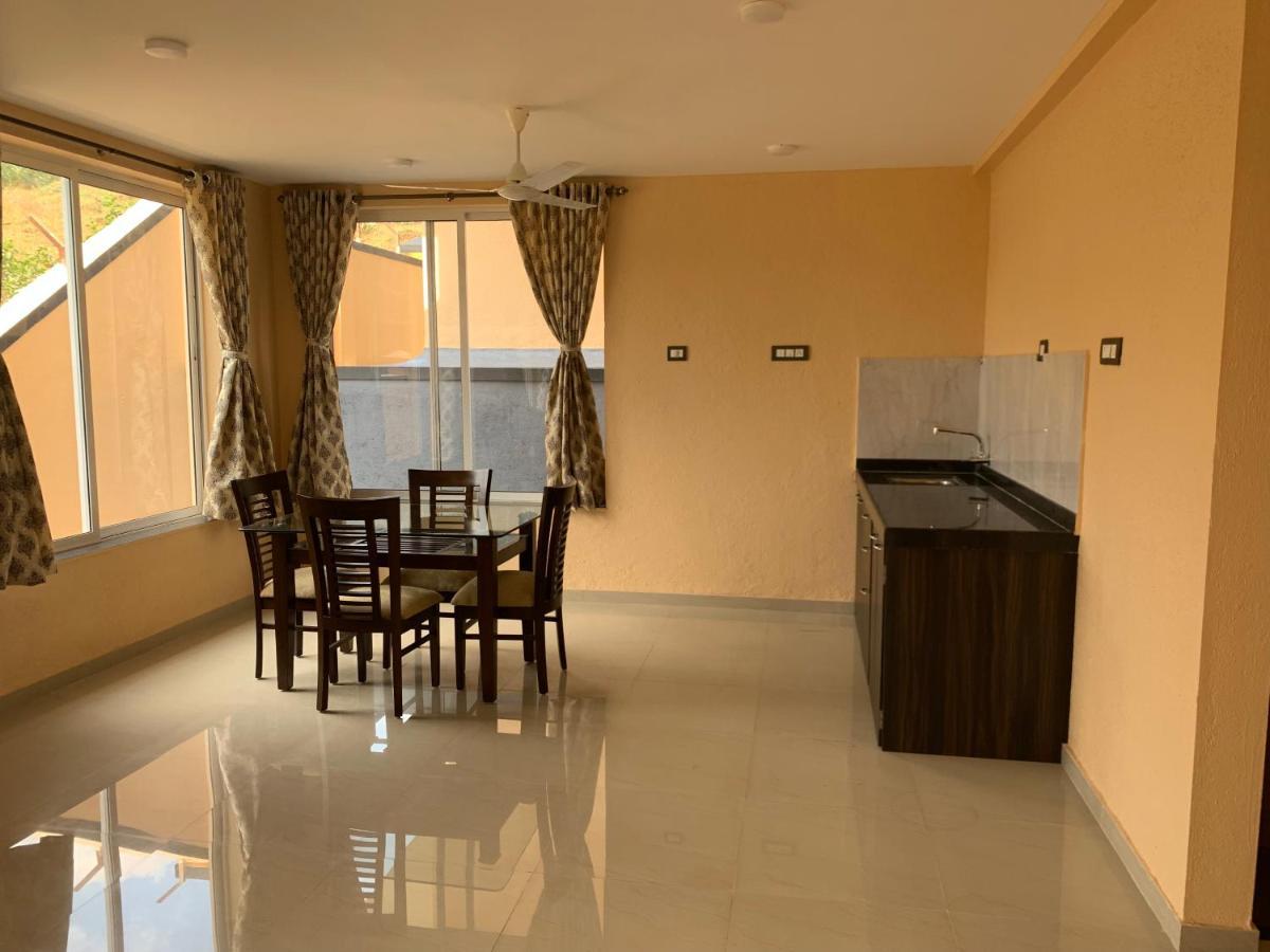 Royal Meadows - Igatpuri Bungalow C Dış mekan fotoğraf